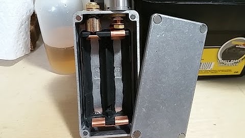 Custom fully mechanical dual 18650 series box mod