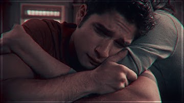 ❖ sad multifandom - “I feel like screaming”