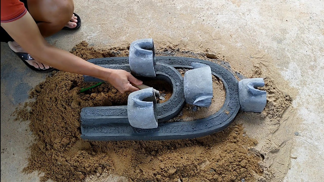 Cement craft | A masterpiece of cement art made easy on the sand - YouTube