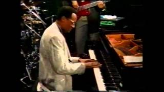 Video thumbnail of "Ramsey Lewis Band LIVE 1990. 03. Sun Goddess"