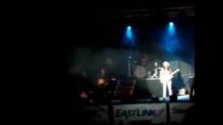 Terri Clark  - Terri chattering on stage and about 36 seconds of 'Breakin Up Thing'