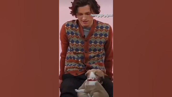 Tom Holland protecting puppies 🐶