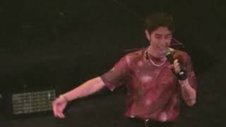 [FANCAM] 221003 Mark Tuan The Other Side in SAN ANTONIO - 2 faces ft. Wesley