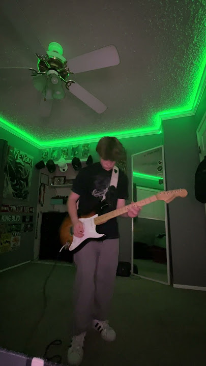 Download lagu I Don't Wanna Be Me - Type O Negative Guitar Cover #typeonegative #guitarsolo