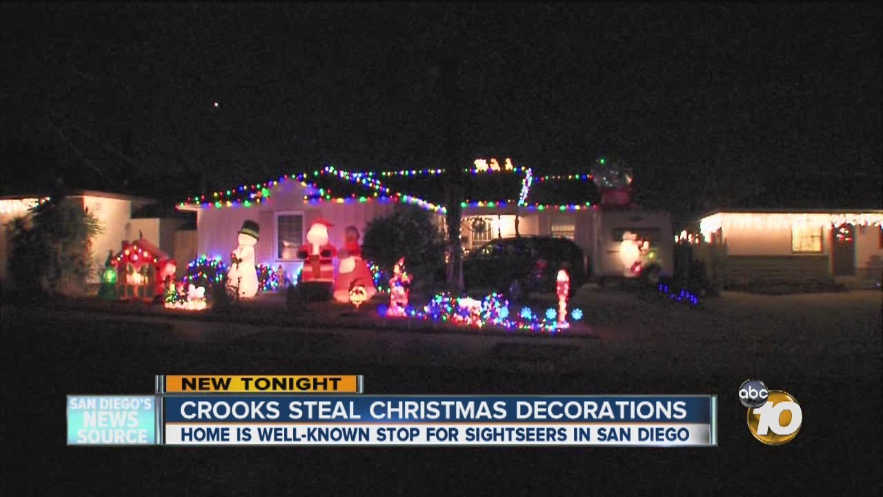 Crooks steal decorations from popular Christmas light display in Allied Gardens
