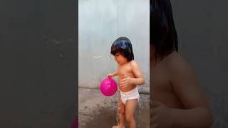 Basah Mandi Air Balon