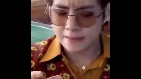 taehyung reaction drinking coffee #bts #taehyung #kpop #trendingshorts #viralvideo 😘💕🥵😂😂🤣