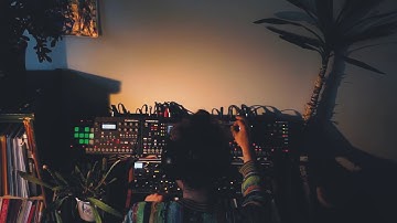 Groove Session #02 - FEAR - Downtempo on Elektron A4, Octatrack, Rytm, Moog Sub37, DAWless