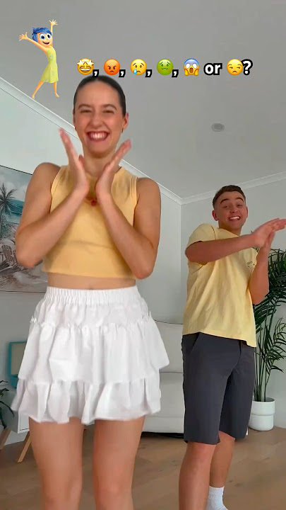 WE NEED TO KNOW!? 😅 - DAME UN GRRR VIRAL TIKTOK DANCE - #dance #trend #viral #couple #funny #shorts