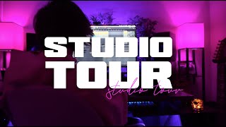 Miniatura del video "Studio Tour"