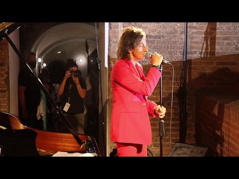 Ferrara, Gianna Nannini ospite a sorpresa al Buskers Festival