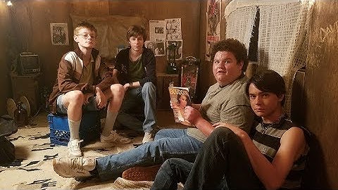 映画『サマー・オブ・84』予告編