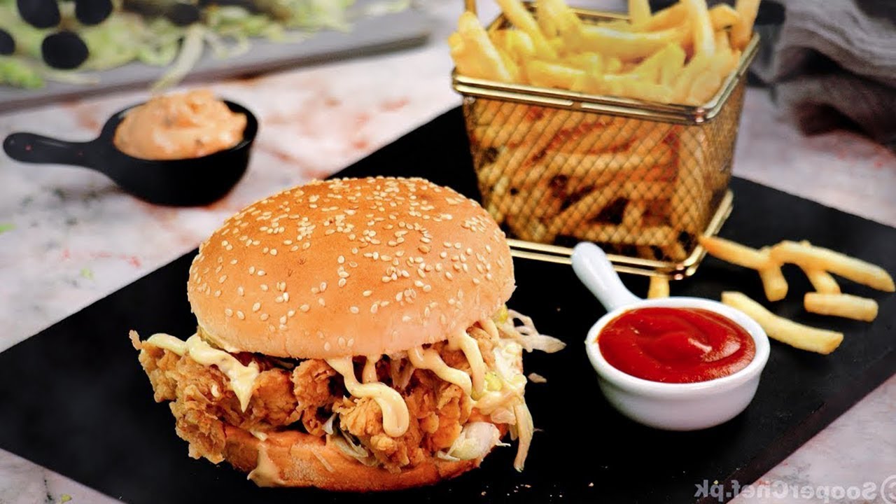 Zinger Burger Recipe by SooperChef | Fried Chicken Recipe | Crispy Chicken #shorts