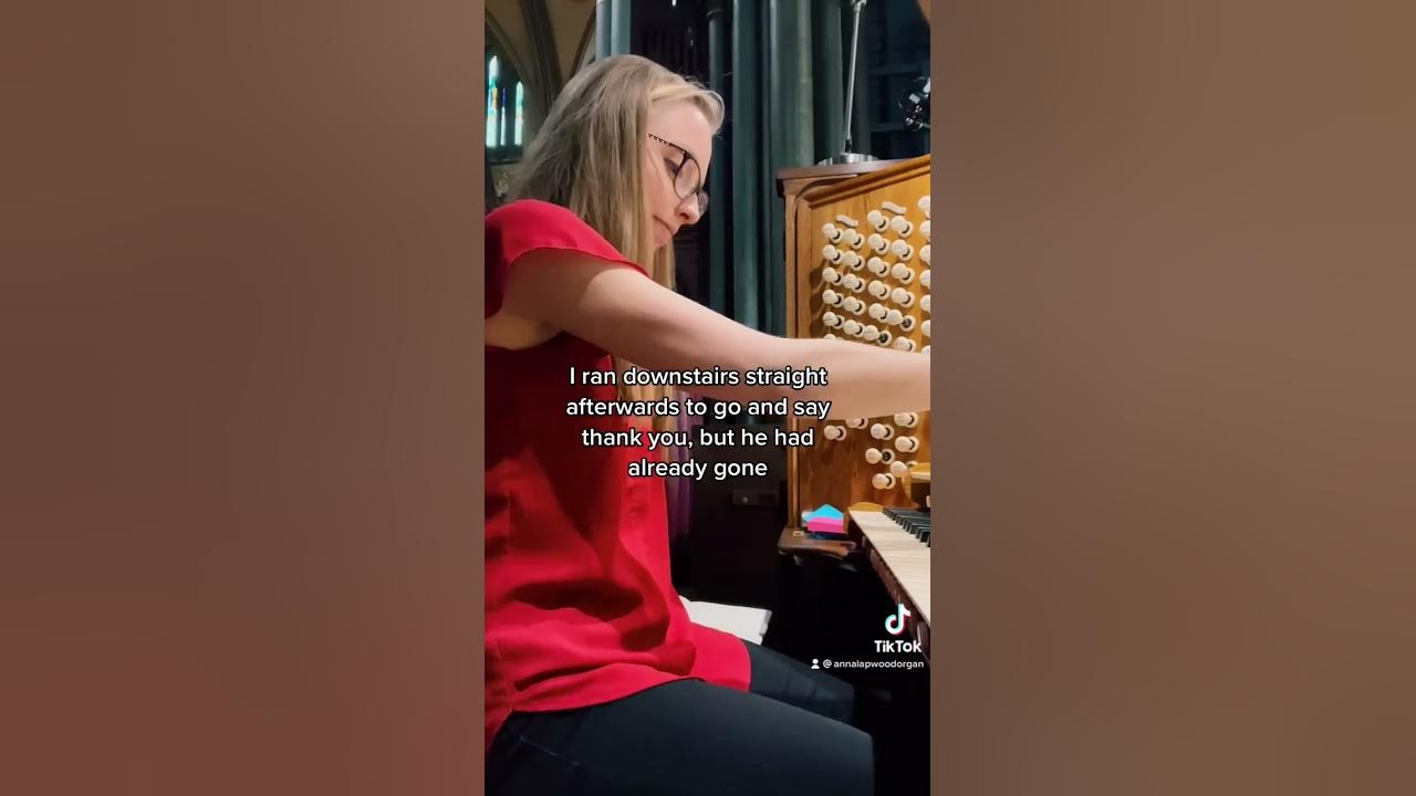 When you’re practising in a Cathedral and a tourist starts singing 😍😭