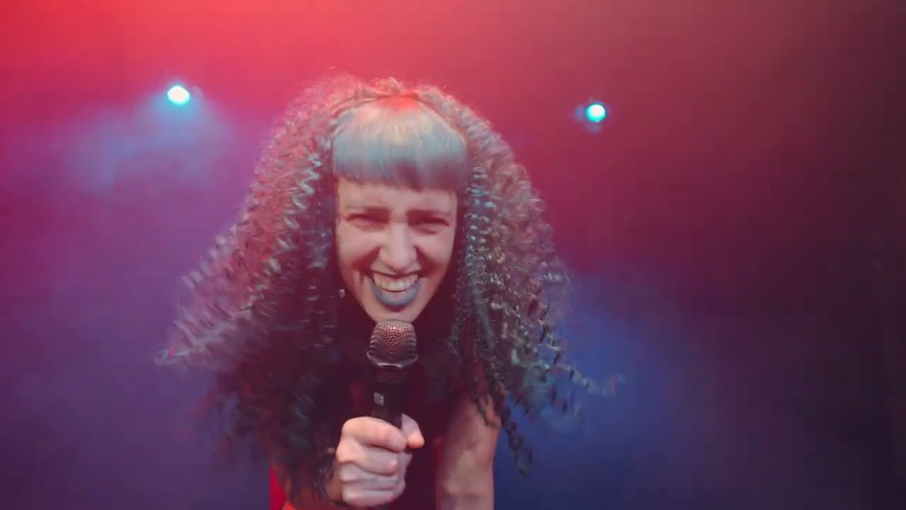 Παρακολούθηση Marley Wildthing - You'll never make it (official video) στο YouTube