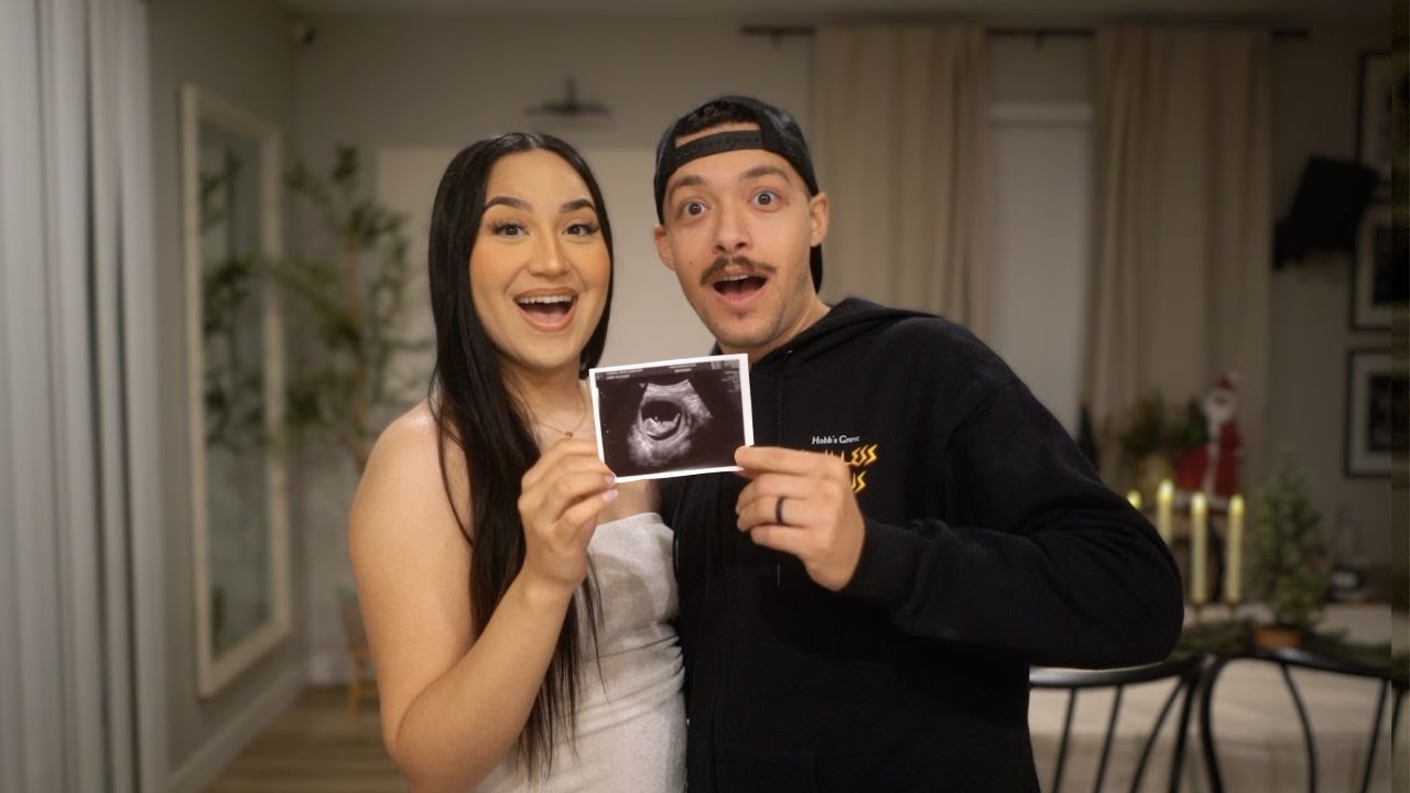 SURPRISE, I'M PREGNANT!!