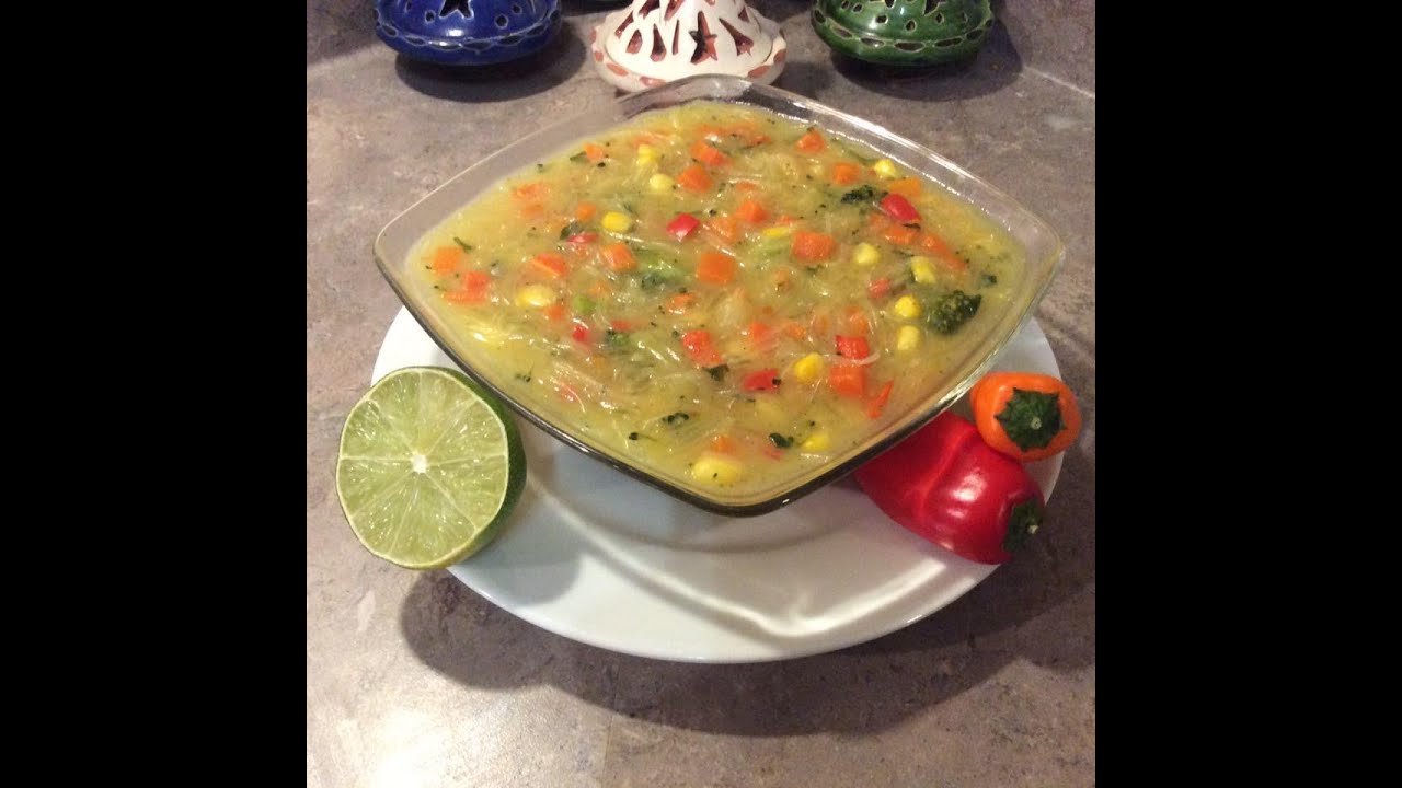 شوربة لذيذة و صحية بالخضار و القمرون --soupe aux crevettes et legumes