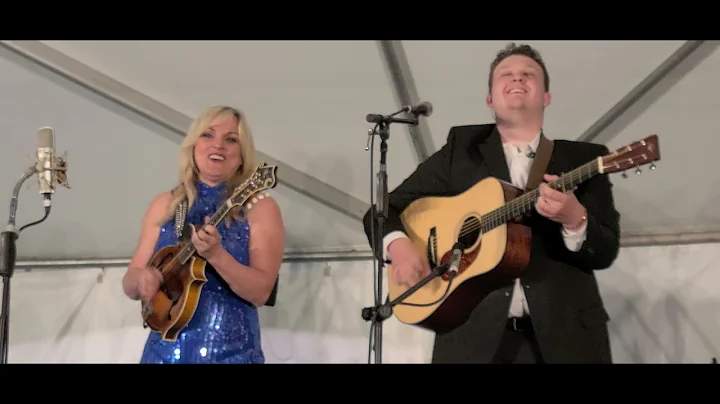 Drivin' Nails In My Coffin  / Rhonda Vincent and T...
