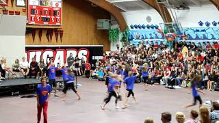 Sophomores Lipsync 2011 Homecoming Rally