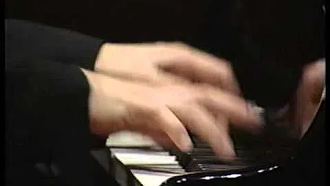 Hamelin plays Liszt - Hungarian Rhapsody No.2 [HIG...