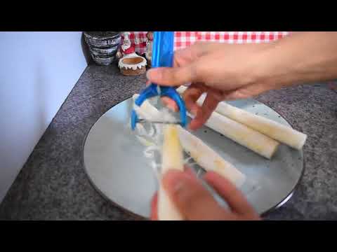 شوربه الهليون رائعه وتغير عن الشوربات العاديه