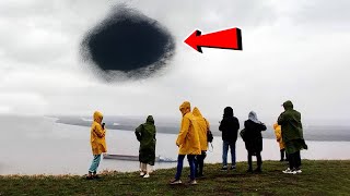 A Strange Hole Appeared In The Sky And No One Has An Explanation