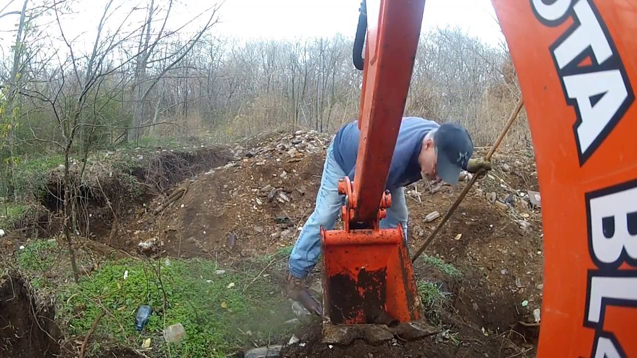Texas Bottle Digging - Dump Dig with a Backhoe
