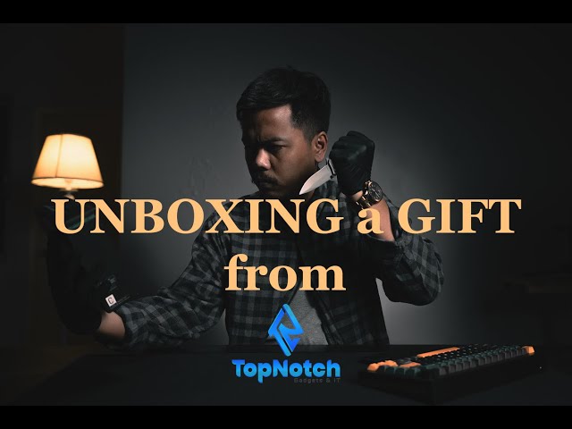 Unboxing a Gift class=