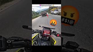 Idiot Truck Driver 🤬 C®ash Ktm390 😈Kiski Galti he #shorts#bikerider#roadrage#motorcycle