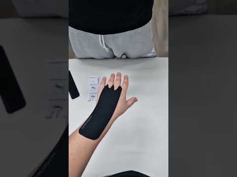 Videó: A Kinesio szalag használata a carpalis alagút szindróma esetén: 12 lépés