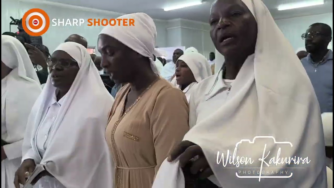 Bishop Daniel Mudyawabikwa delivering a sermon at the funeral service of Archbishop Paul Mwazha 