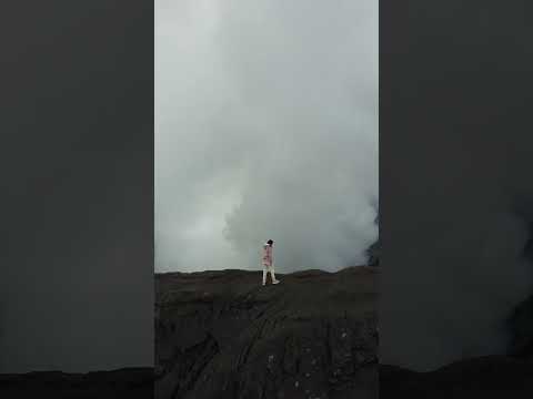 Βίντεο: Πεζοπορία στο όρος Bromo της Ινδονησίας στην Ιάβα