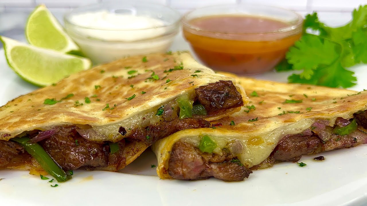 HOW TO MAKE THE VIRAL CHIPOTLE PHILLY CHEESESTEAK QUESADILLA AT HOME