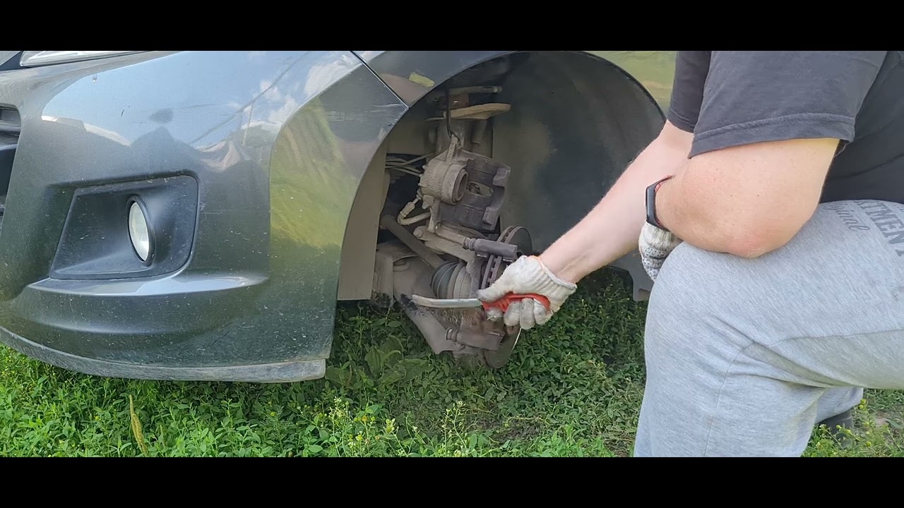 Замена колодок пежо 207 . - YouTube