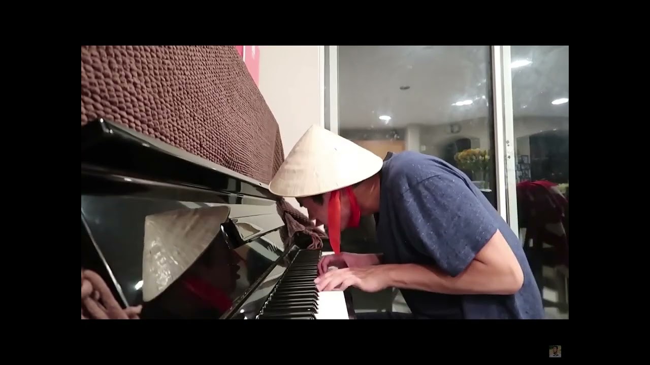 every time ging ging used a piano in one video @nathandoancomedy