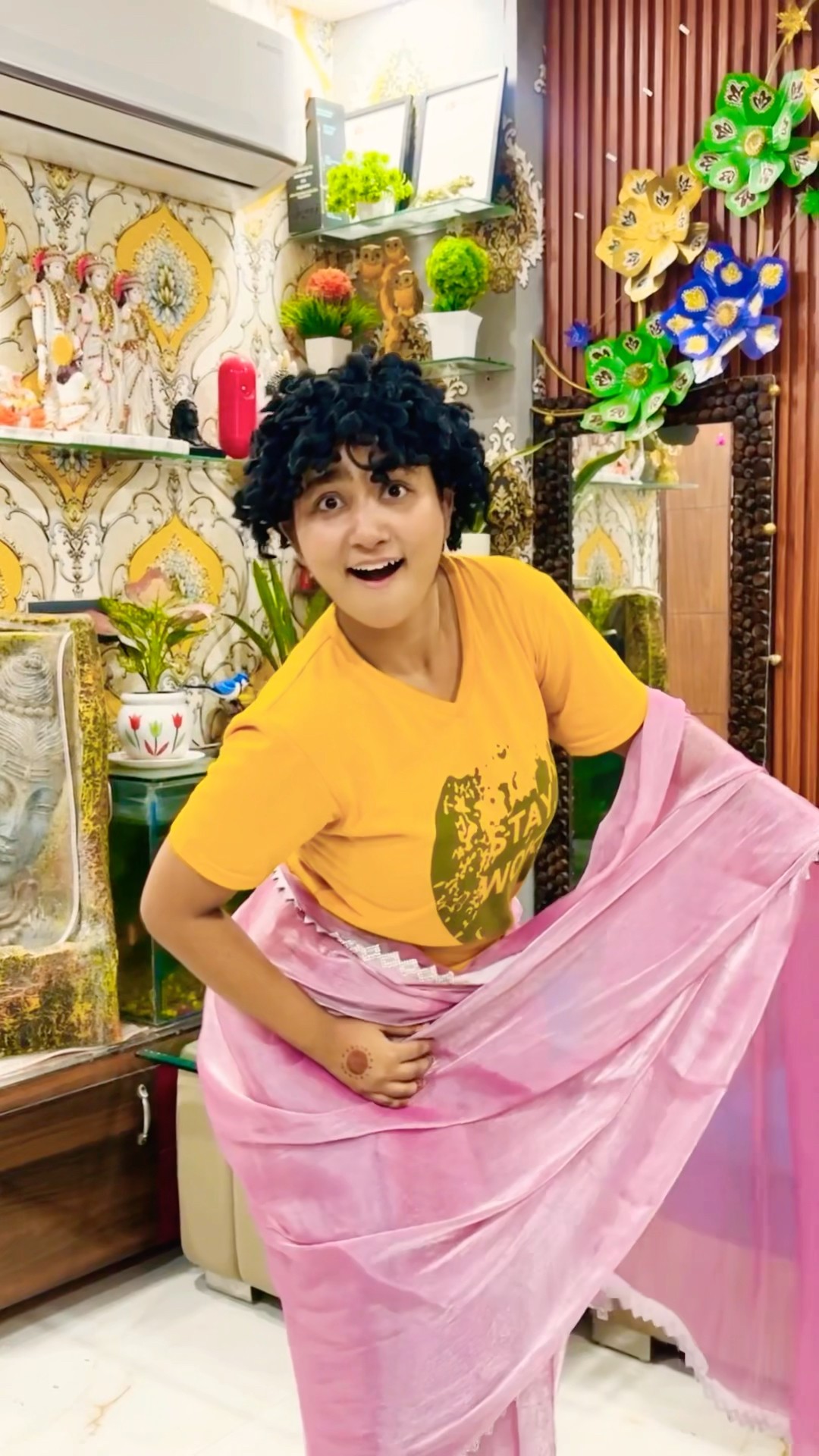Golu Bana Papa Ki Pari ? Pink Wali Saree #pinksaree #shorts #comedy