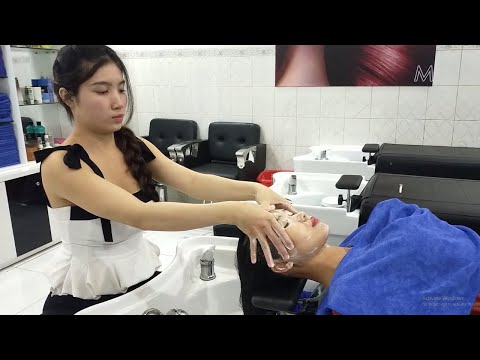 Truly relax with beautiful and attractive girl in Cali Nguyen Hair Salon