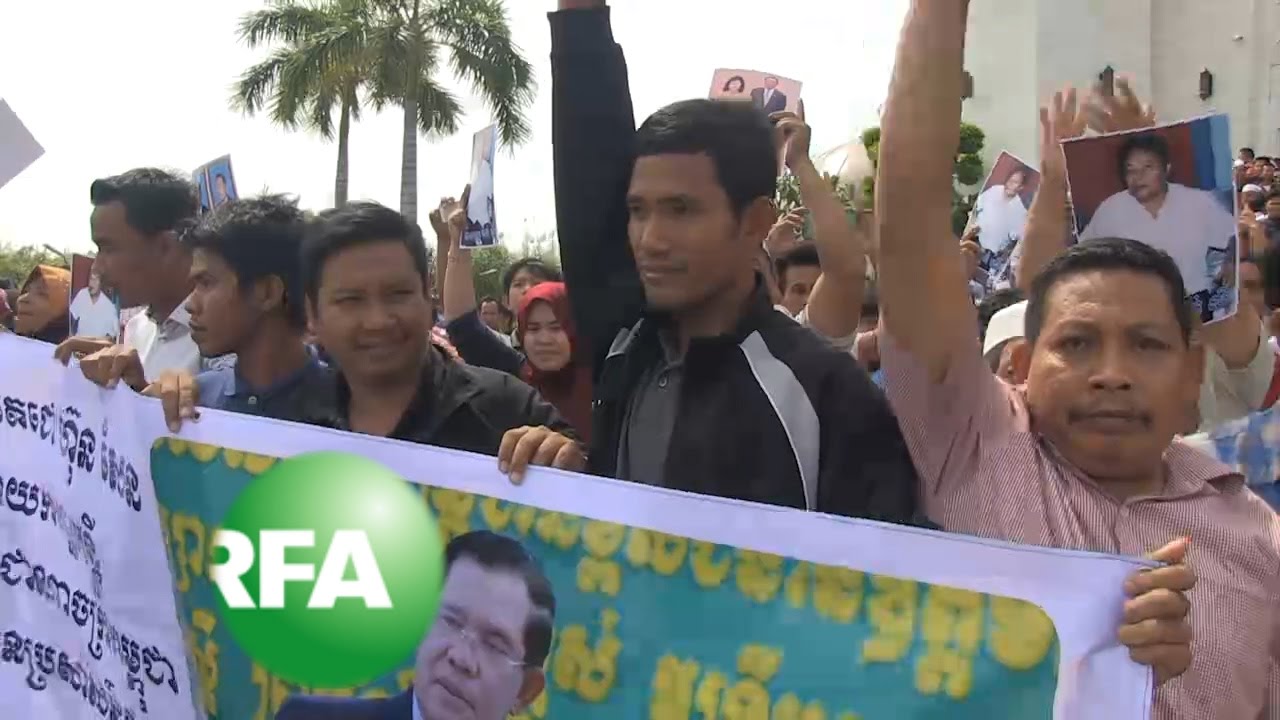 Cham Muslims Urge Hun Sen to Intervene in Controversial Road Plan | Radio Free Asia (RFA)