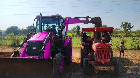 JCB 3dx Backhoe Loading Mud in Mahindra 475 Di tractor JCB miti khudai JCB video #jcb #farming