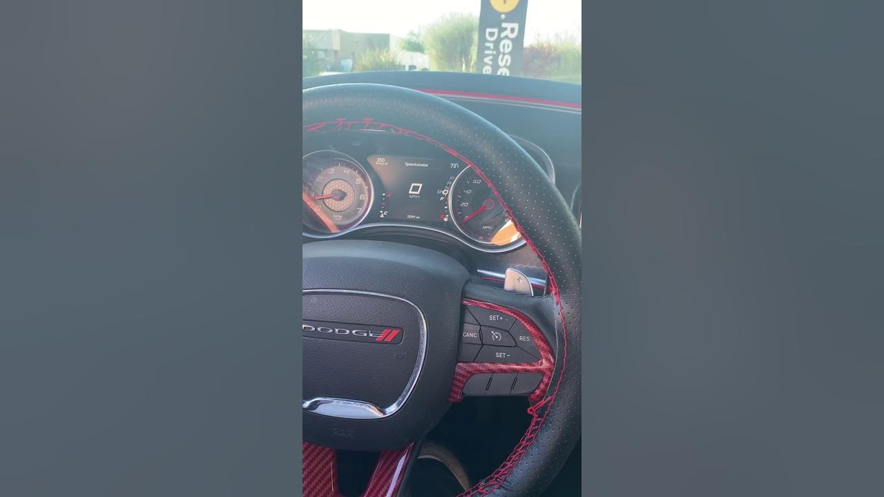 Dodge charger aftermarket CarPlay - YouTube