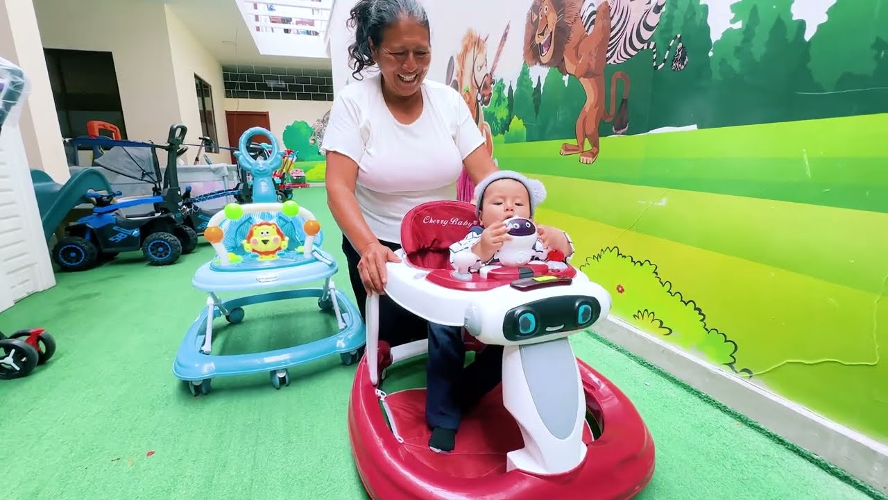 LLevé a mi nieto a comprarle un andador al centro y así reacciono mi hija