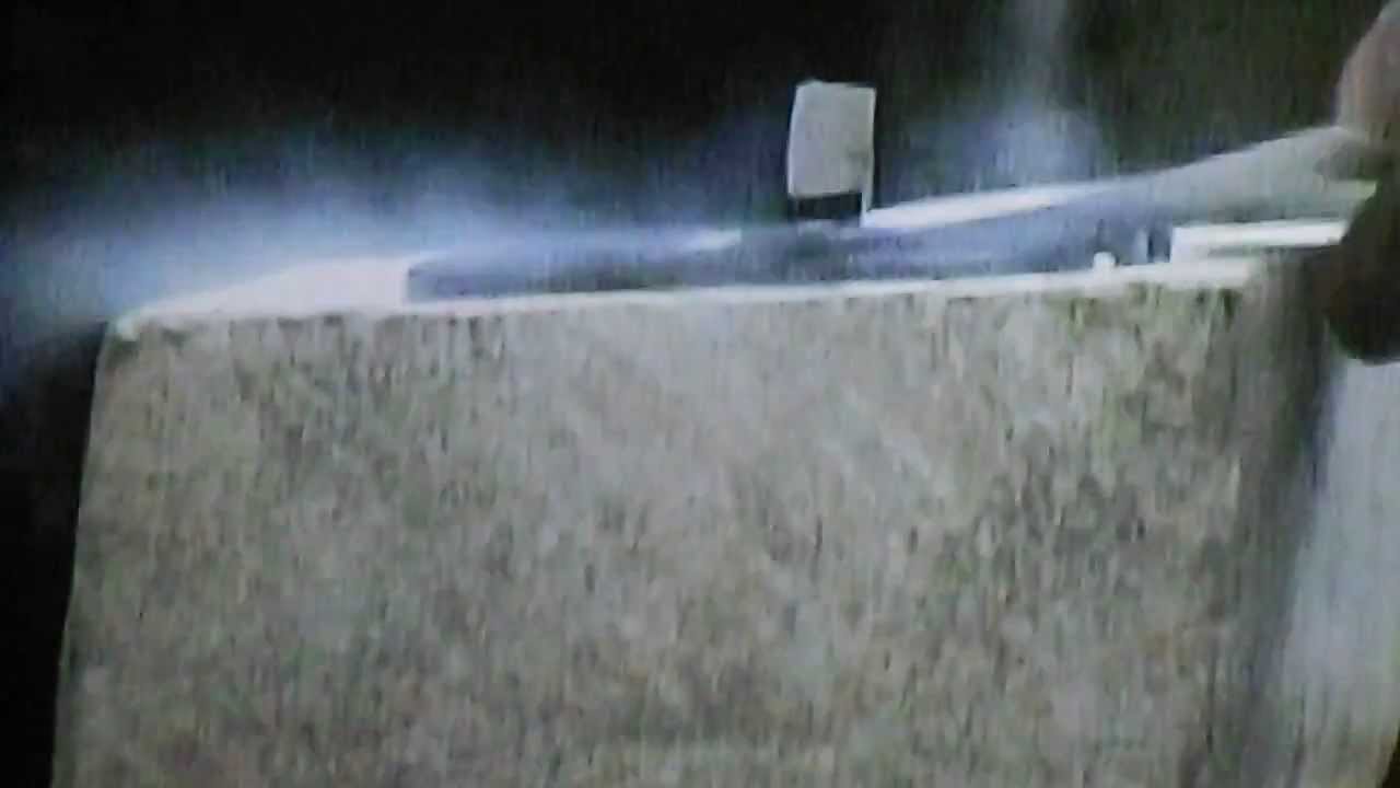 Магнитная левитация над сверхпроводником.( "гроб Магомета") - YouTube