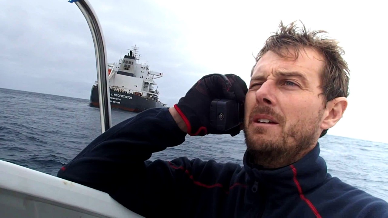 ⁣J50 : Opération de ravitaillement pour Stéphane Le Diraison / Vendée Globe