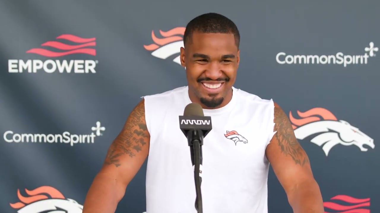 Jaylen Waddle In Awe of Broncos Country, Shouts Out Veteran Leader