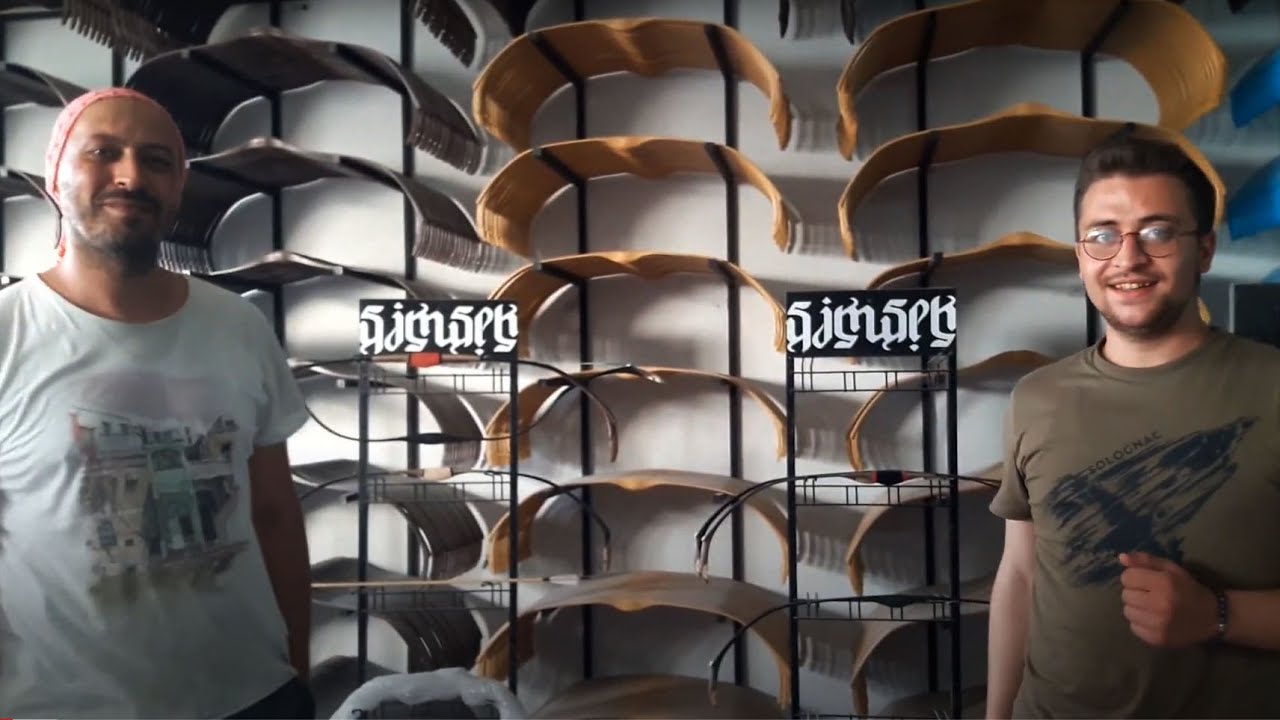 Şimşek Bow Yay yapım atölyesi Geleneksel Okçuluk (yayları inceledik) Vlog1