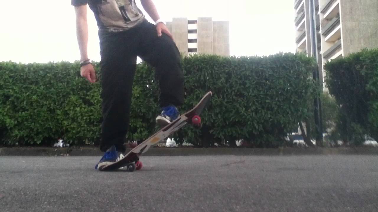 Faire un ollie en skate - figure et technique - YouTube