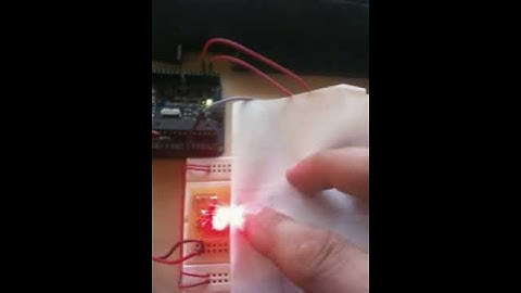 AT42QT1011 Touch Sensor Demo