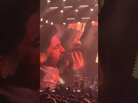WOW Moments when Pakistani Guy Amazed Arijit Singh!!! Coca Cola Arena 27 April 2024 Moeed Hashmi..!