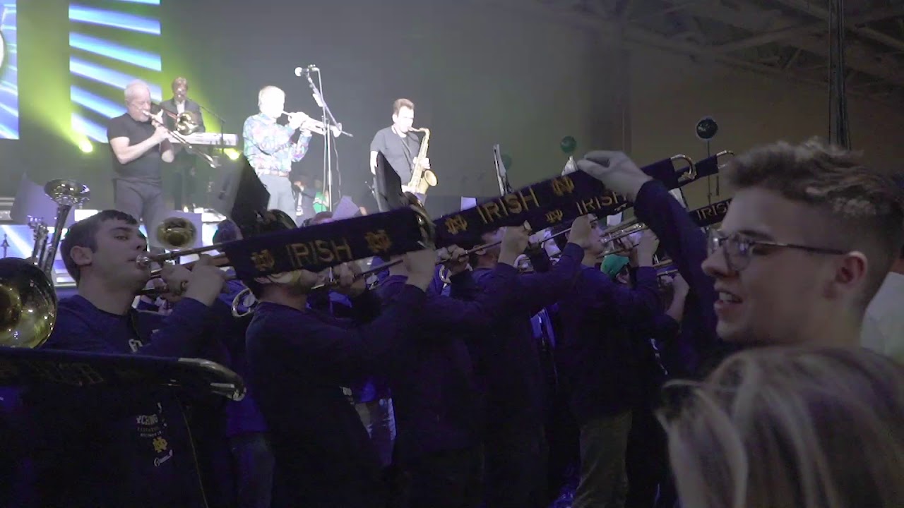 Chicago plays Victory March with Notre Dame Marching Band YouTube