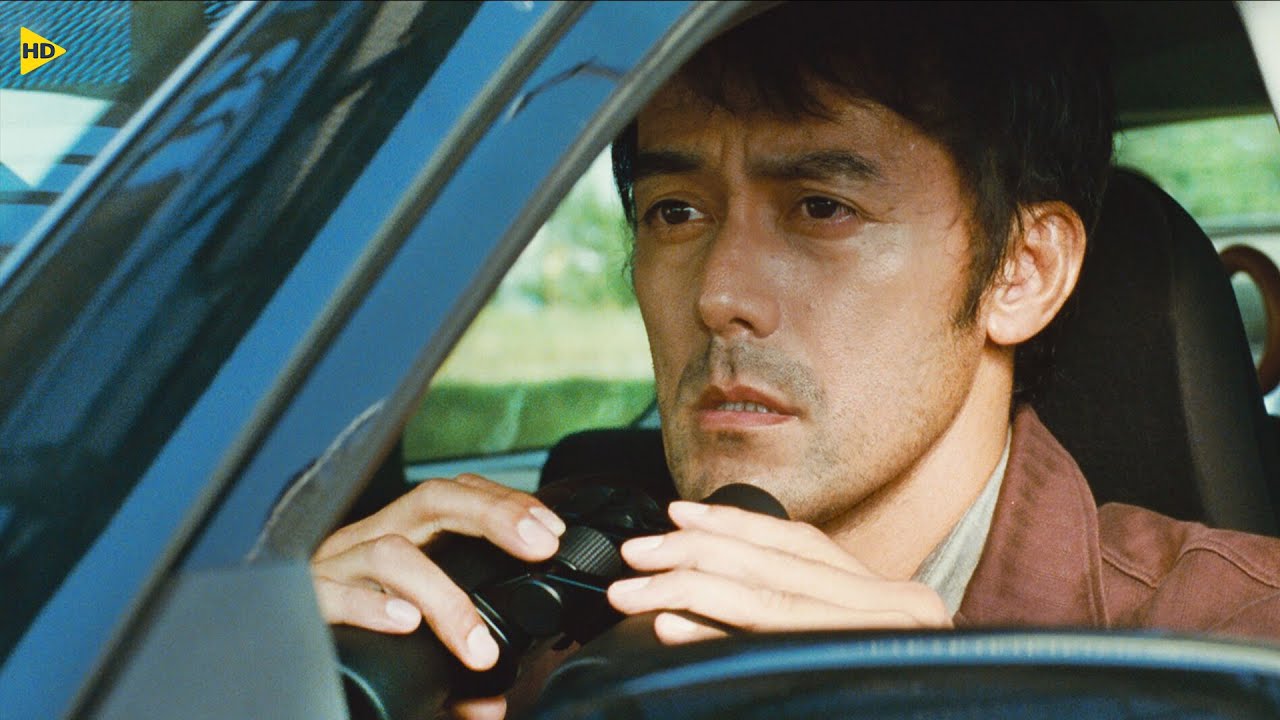 بيخسر أسرته بسبب القمار , وكل يوم يروح عند البيت يراقب أبنه من بعيد وهو ندمان !